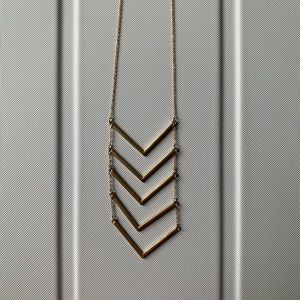 gold arrow necklace